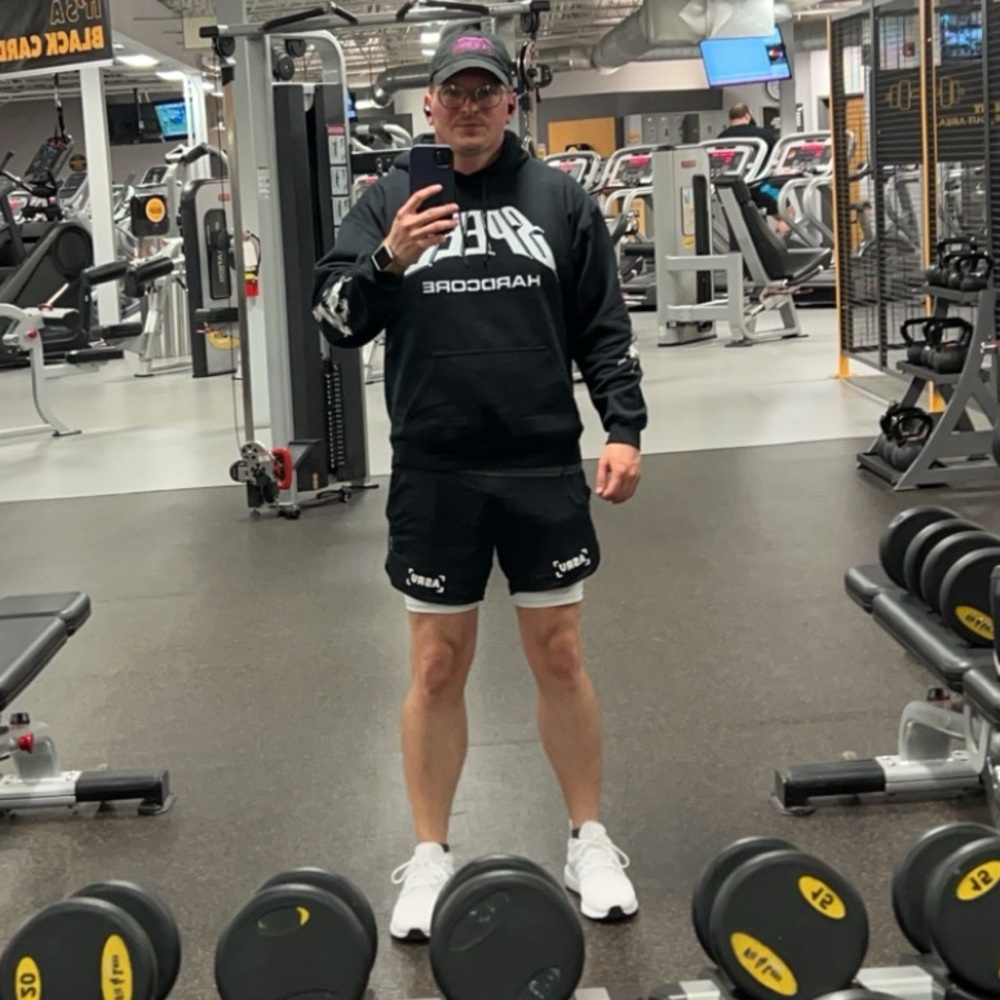 Meet your Posher, Mike